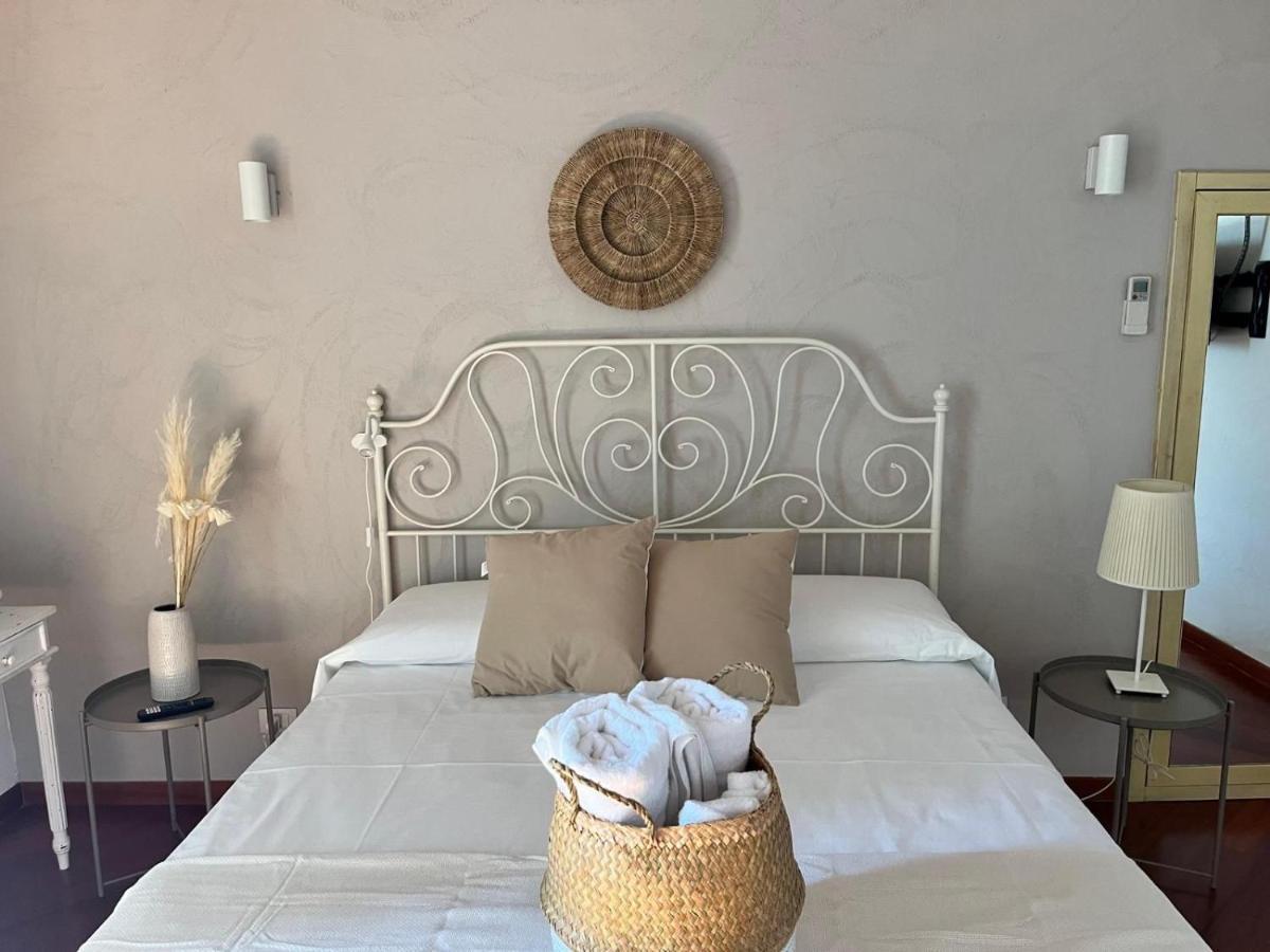 Apulia Journey - Manzoni 11 Hotel บารี ภายนอก รูปภาพ