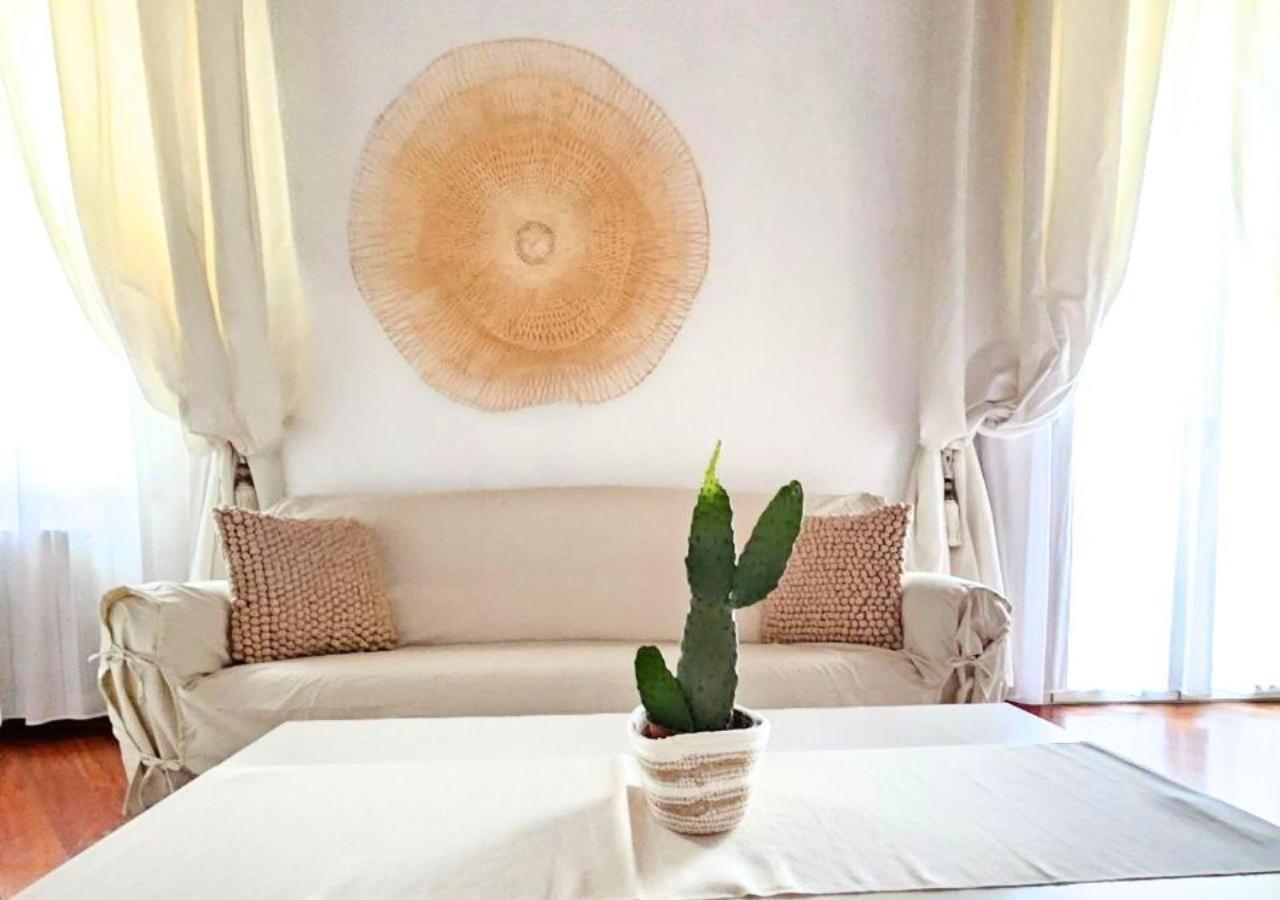 Apulia Journey - Manzoni 11 Hotel บารี ภายนอก รูปภาพ