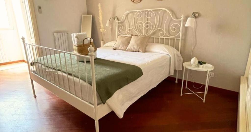 Apulia Journey - Manzoni 11 Hotel บารี ภายนอก รูปภาพ